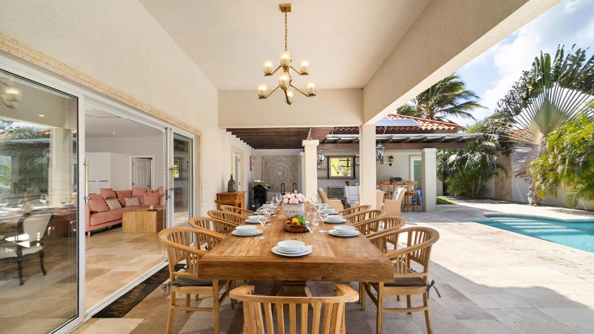 Upscale Ocean View Villa With Pool Outdoor Kitchen Palm Beach
