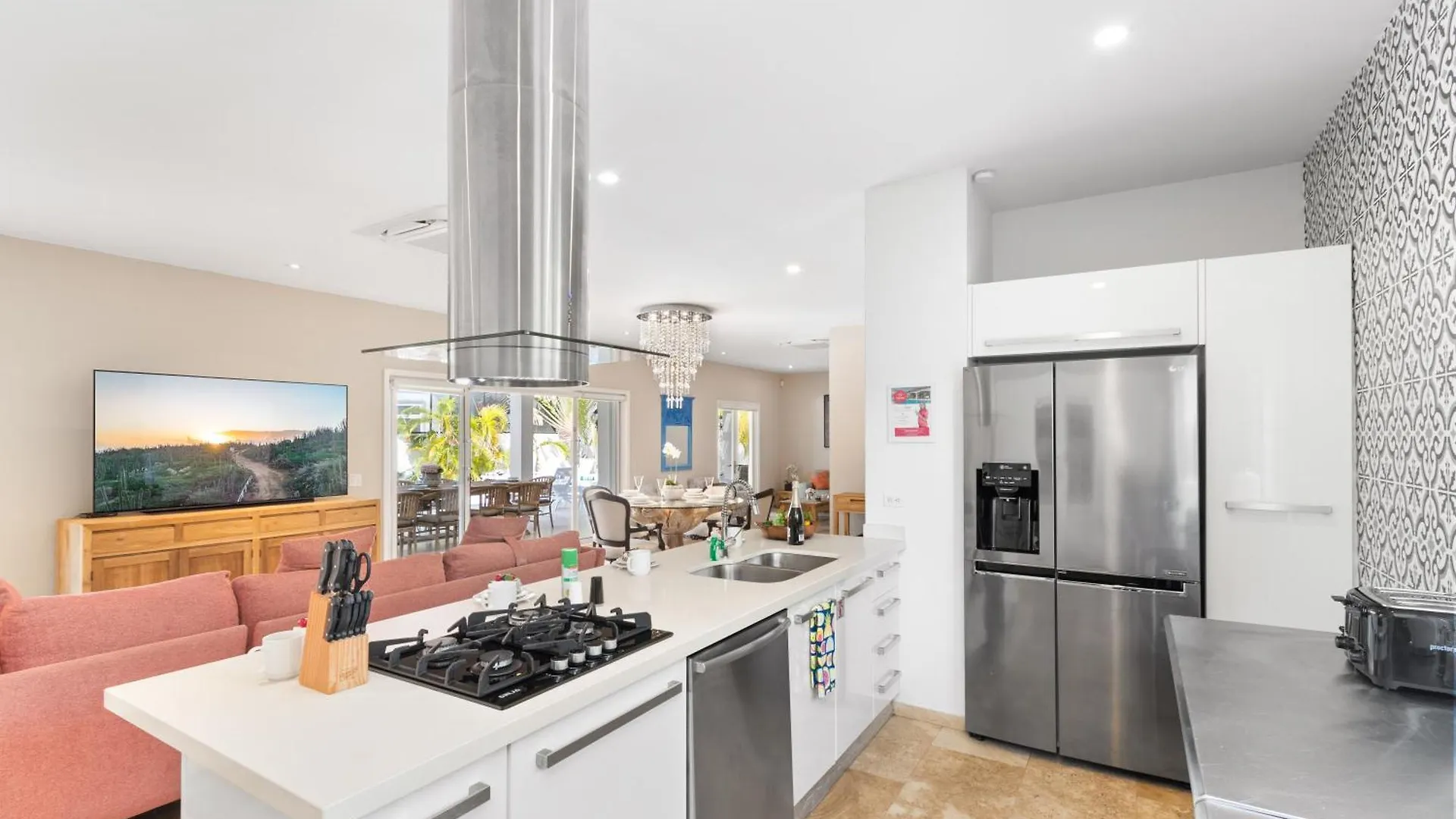 Upscale Ocean View Villa With Pool Outdoor Kitchen Palm Beach